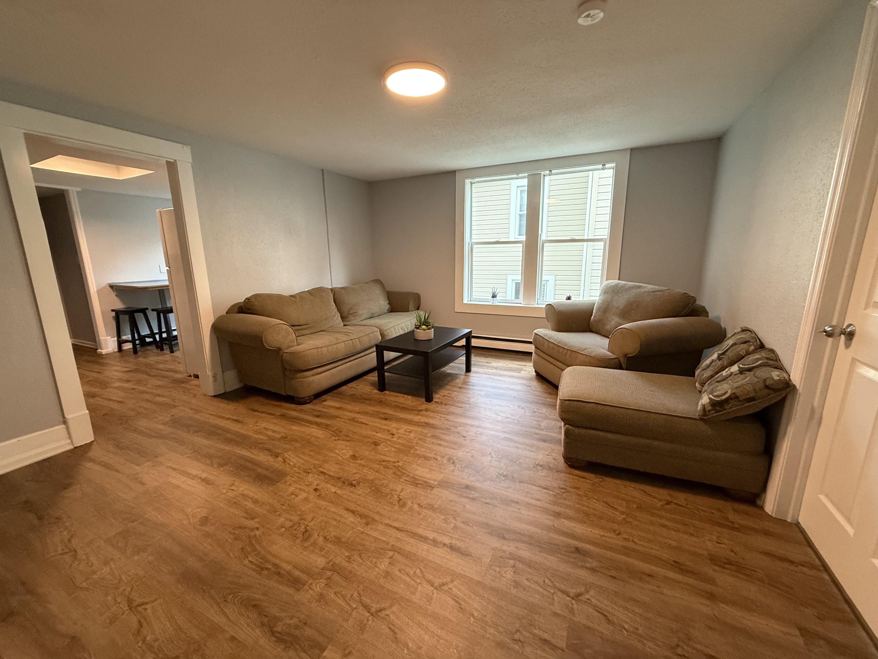 39 South 10th St, 1