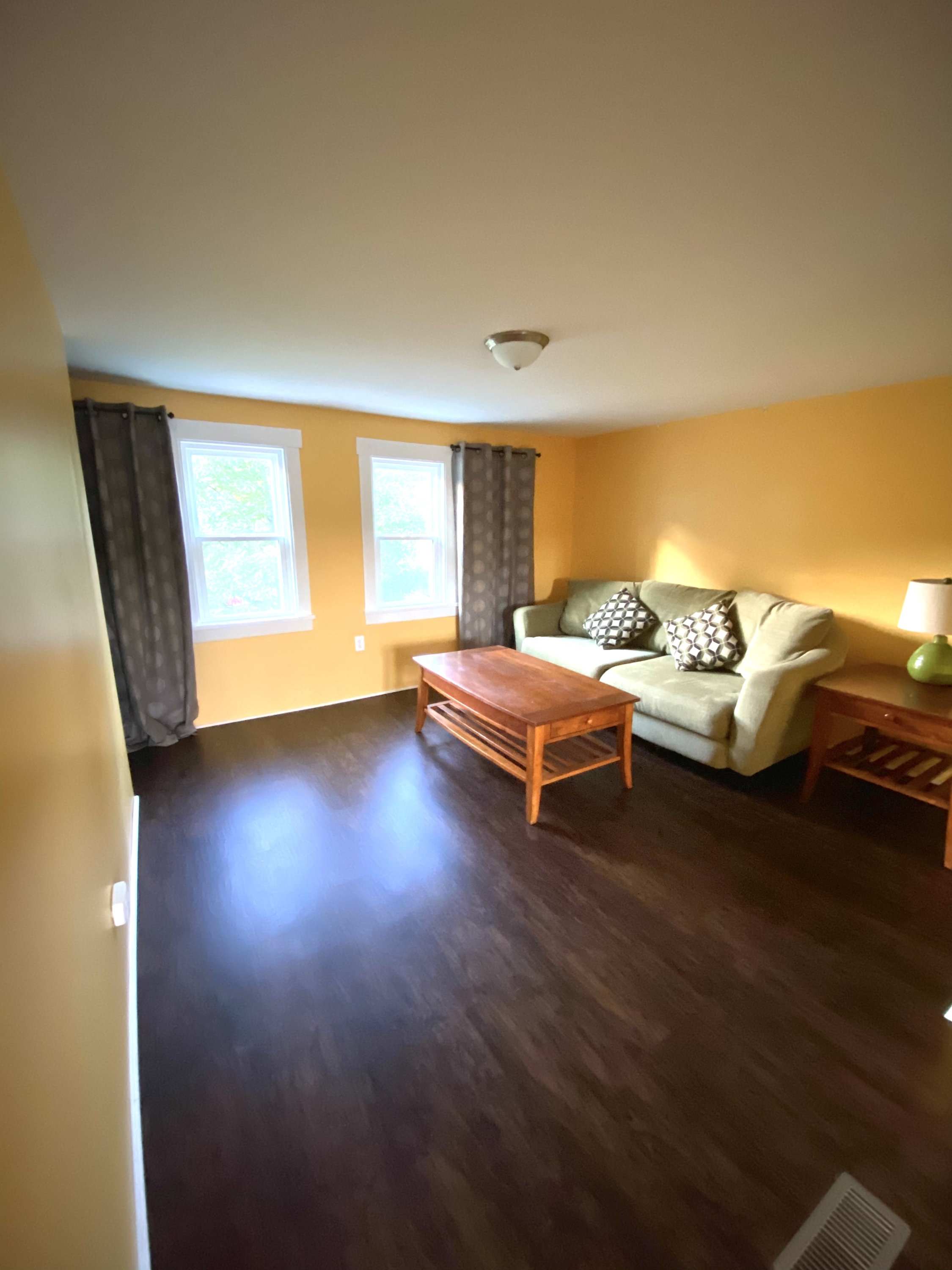 223-2 North 10th St, 1